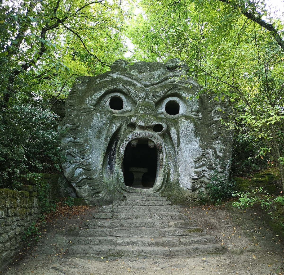 Capsula del tempo al Sacro Bosco di Bomarzo