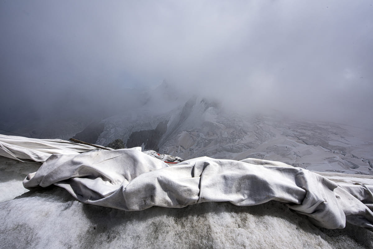 Mercoledì 15 novembre si apre la mostra per i 15 anni di Ultimate Landscapes, il progetto fotografico d’autore di sensibilizzazione sull’arretramento dei ghiacciai di Claudio Orlandi